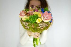 Livrare Flori 1 Si 8 Martie Maururu